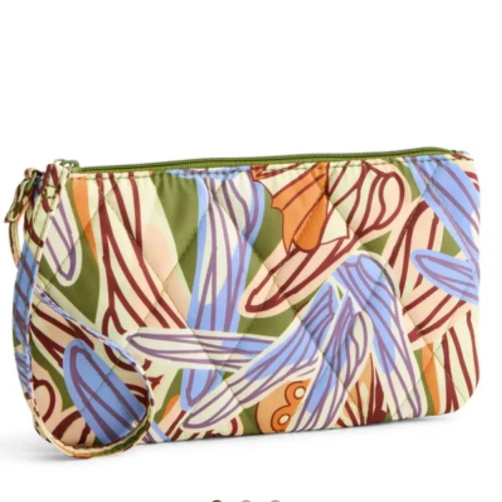 NWT Vera Bradley Essential Wristlet. Dragonfly By print.  Ultralight.